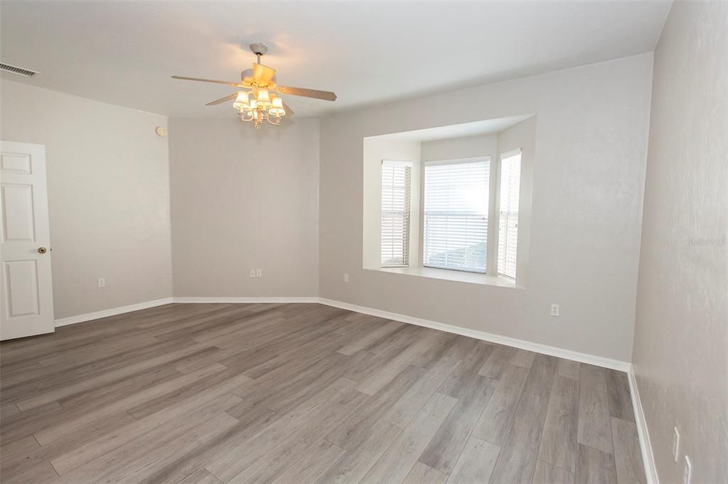 En Renta: $1,995 (3 camas, 2 baños, 1380 Pies cuadrados)