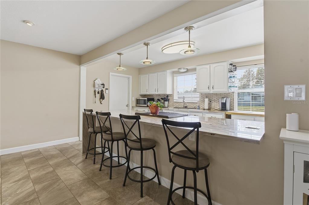 На продажу: $624,990 (3 спален, 2 ванн, 2257 Квадратных фут)