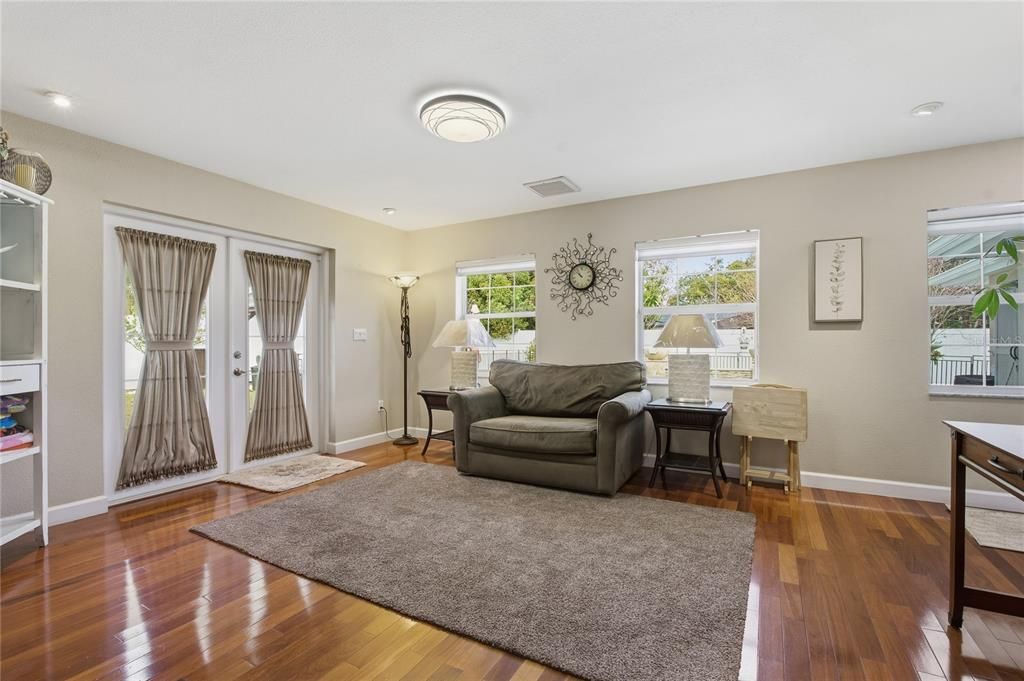 На продажу: $624,990 (3 спален, 2 ванн, 2257 Квадратных фут)