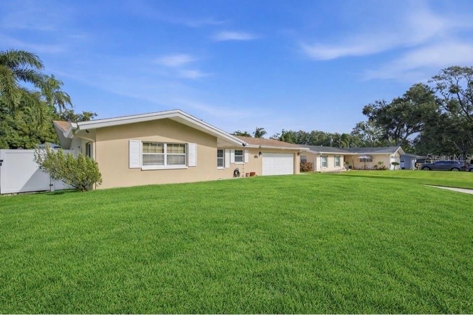 На продажу: $624,990 (3 спален, 2 ванн, 2257 Квадратных фут)