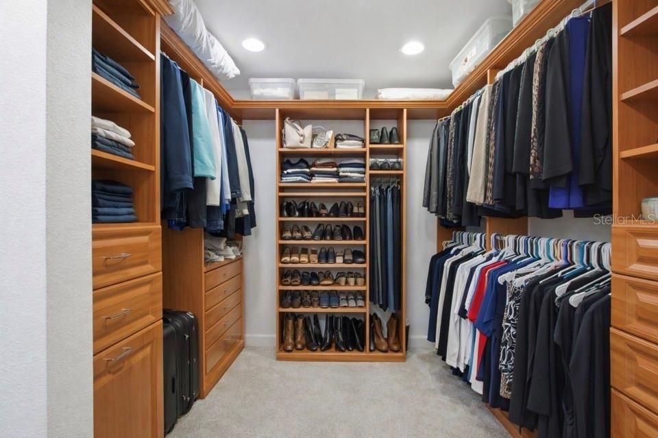 На продажу: $624,990 (3 спален, 2 ванн, 2257 Квадратных фут)