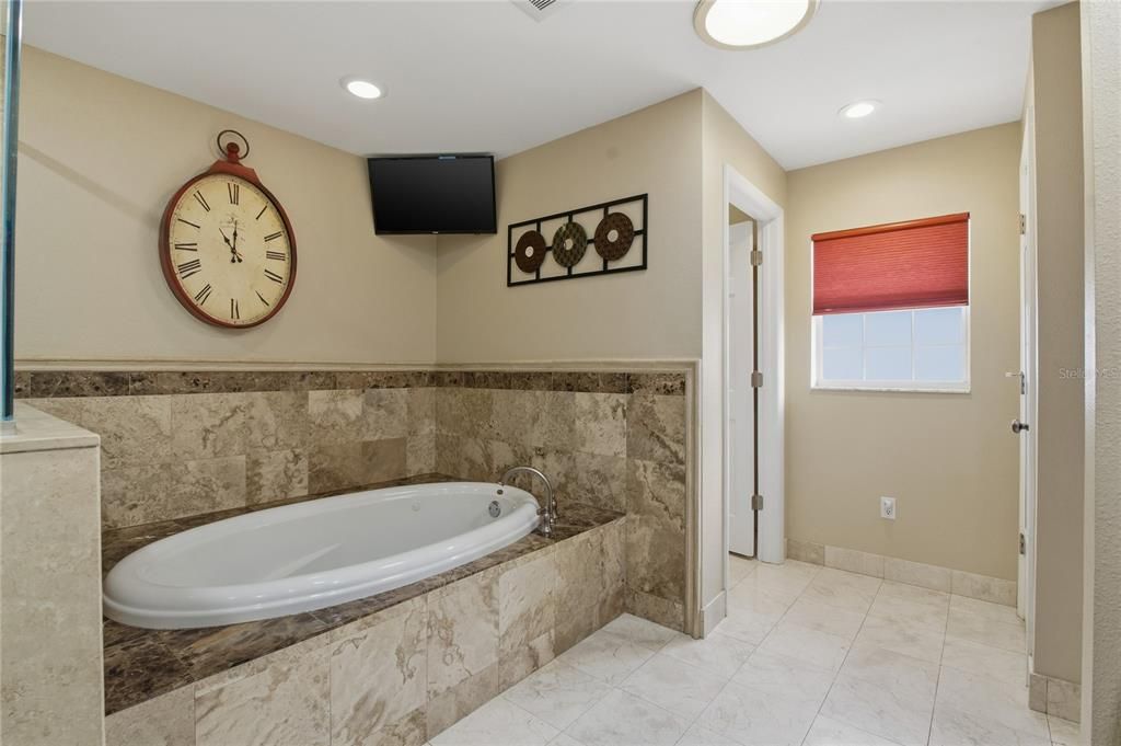 На продажу: $624,990 (3 спален, 2 ванн, 2257 Квадратных фут)