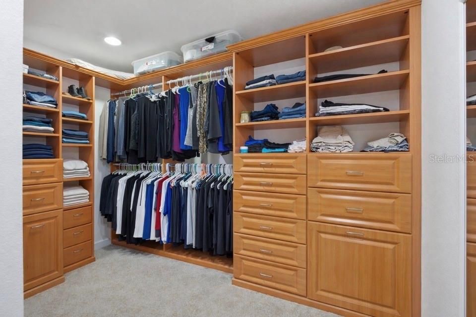 На продажу: $624,990 (3 спален, 2 ванн, 2257 Квадратных фут)