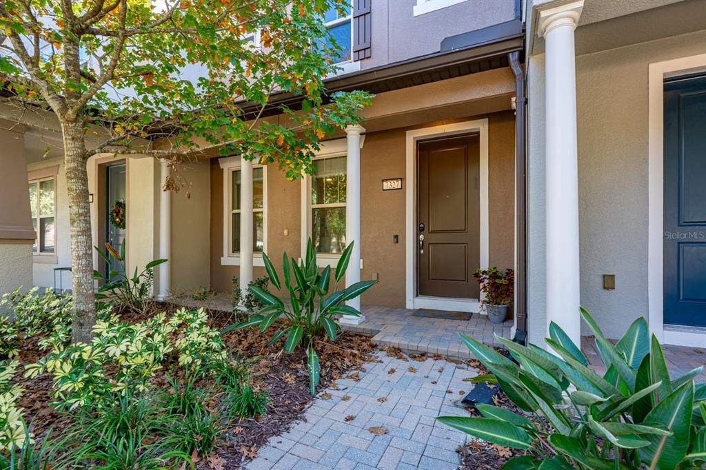 For Sale: $370,000 (2 beds, 2 baths, 1456 Square Feet)