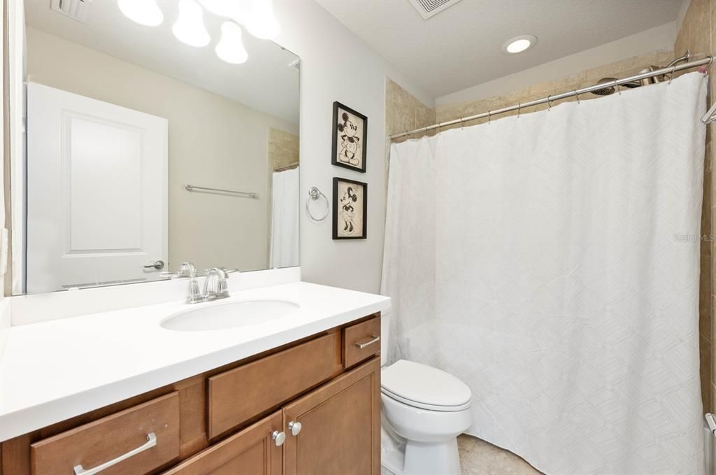 For Sale: $370,000 (2 beds, 2 baths, 1456 Square Feet)