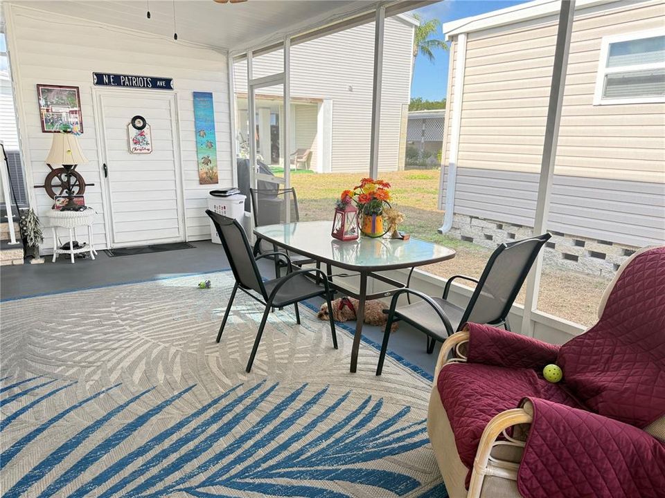 En Venta: $99,000 (2 camas, 1 baños, 880 Pies cuadrados)