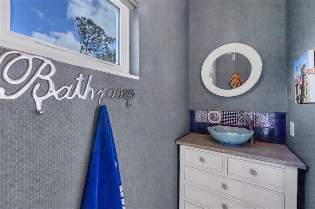 На продажу: $769,900 (4 спален, 2 ванн, 2314 Квадратных фут)