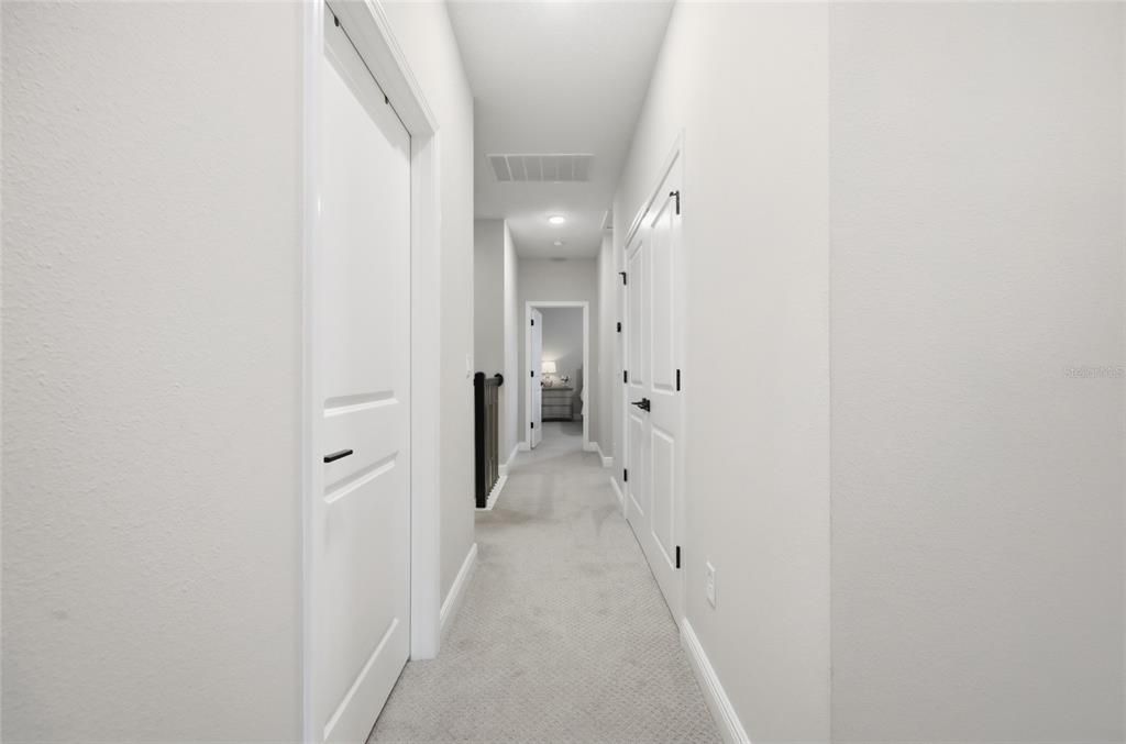 На продажу: $900,000 (7 спален, 4 ванн, 4720 Квадратных фут)