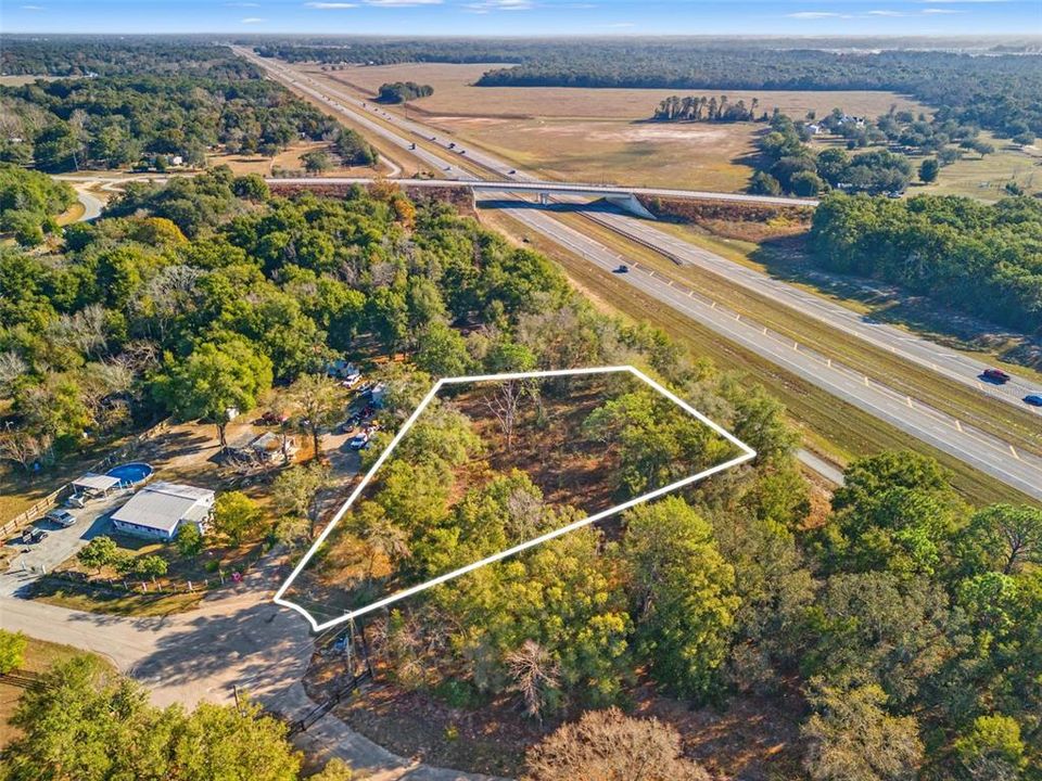 На продажу: $72,000 (0.96 acres)