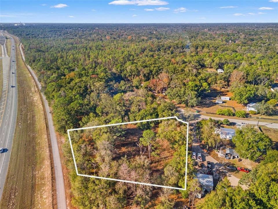 На продажу: $72,000 (0.96 acres)