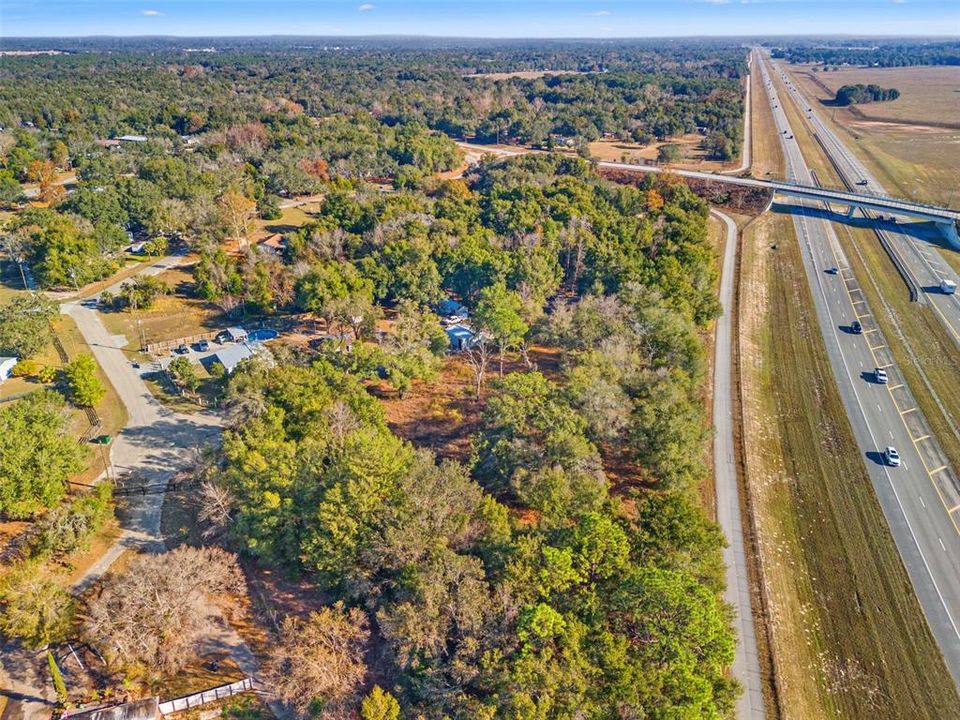 На продажу: $72,000 (0.96 acres)