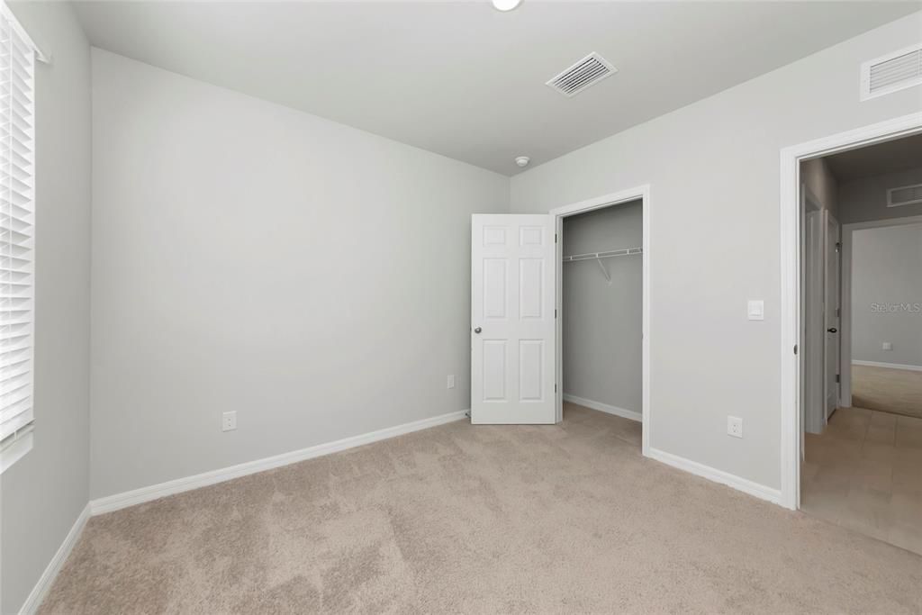 For Sale: $435,000 (4 beds, 3 baths, 2032 Square Feet)