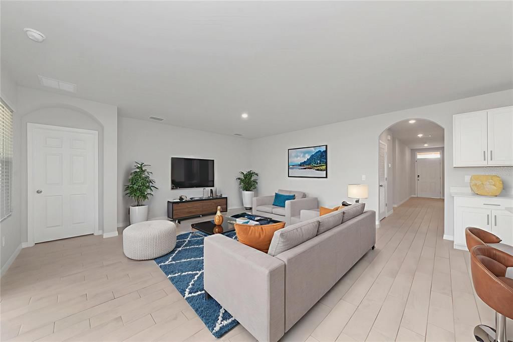 For Sale: $435,000 (4 beds, 3 baths, 2032 Square Feet)