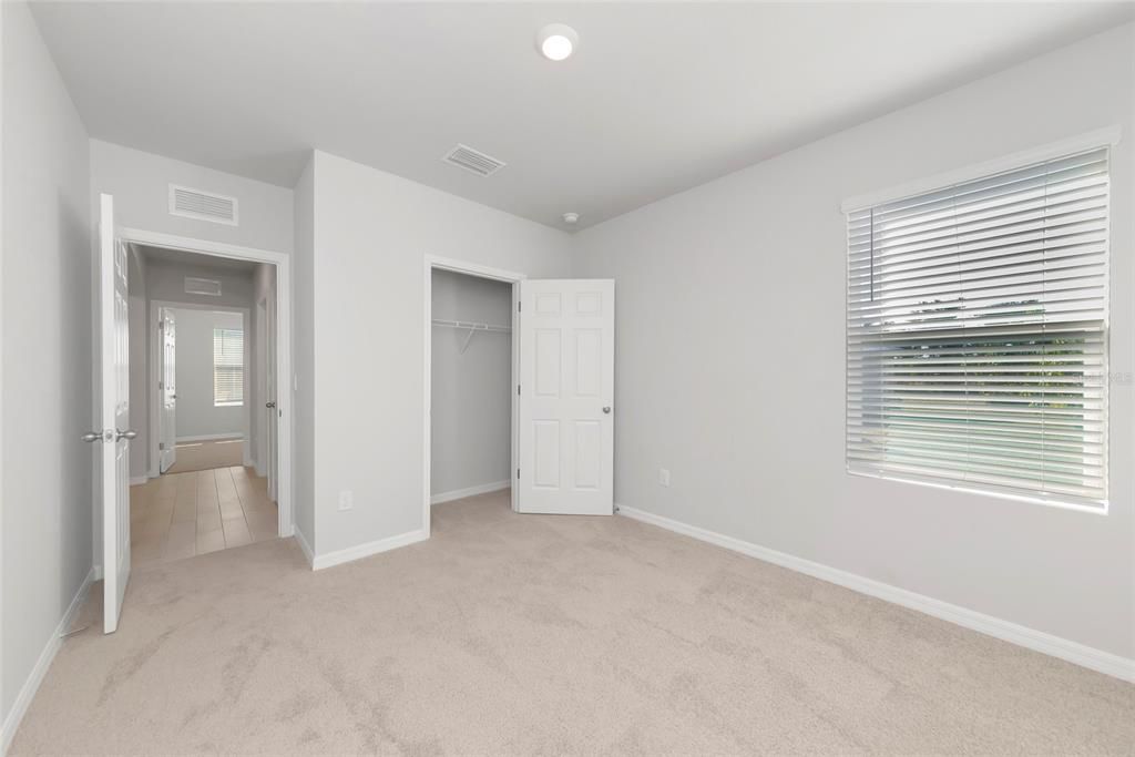 For Sale: $435,000 (4 beds, 3 baths, 2032 Square Feet)