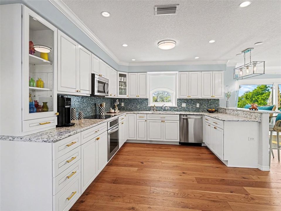 En Venta: $2,790,000 (4 camas, 3 baños, 2368 Pies cuadrados)