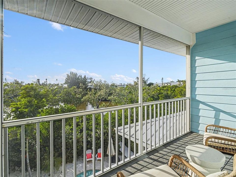 En Venta: $2,790,000 (4 camas, 3 baños, 2368 Pies cuadrados)