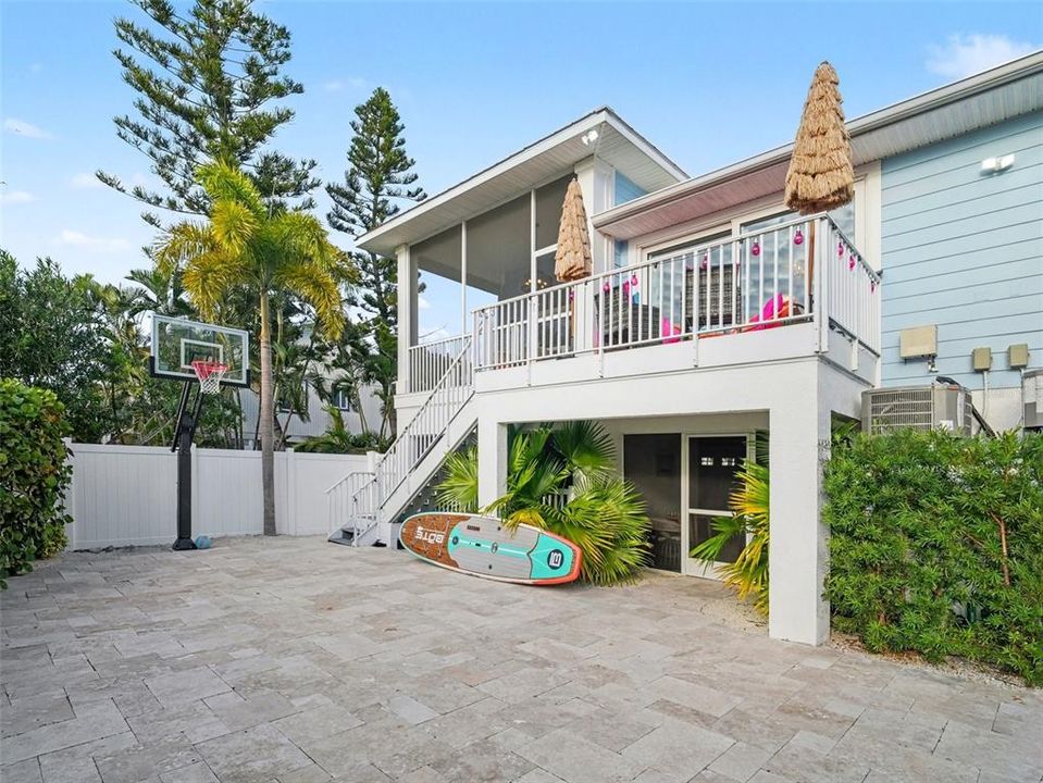 En Venta: $2,790,000 (4 camas, 3 baños, 2368 Pies cuadrados)