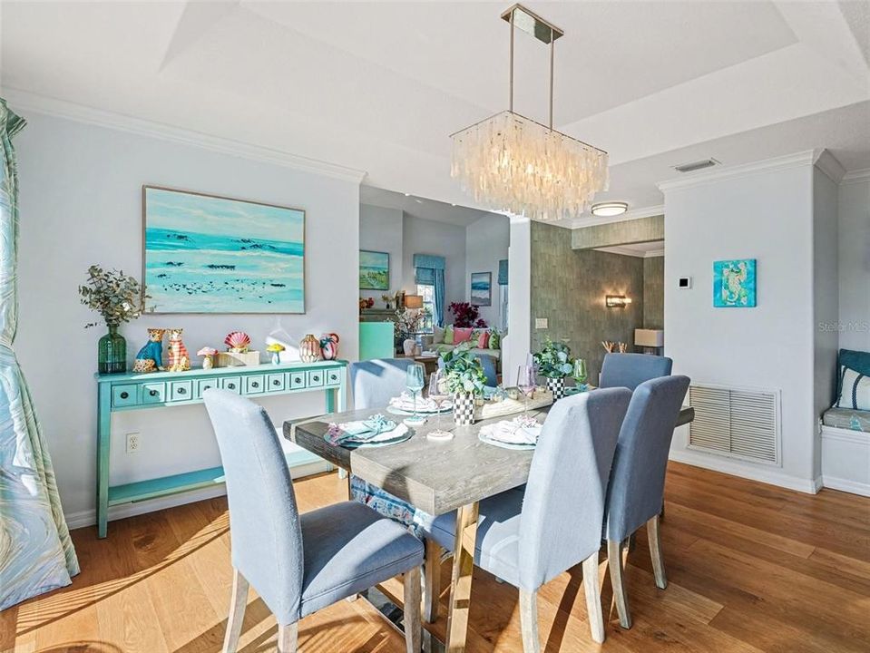 En Venta: $2,790,000 (4 camas, 3 baños, 2368 Pies cuadrados)