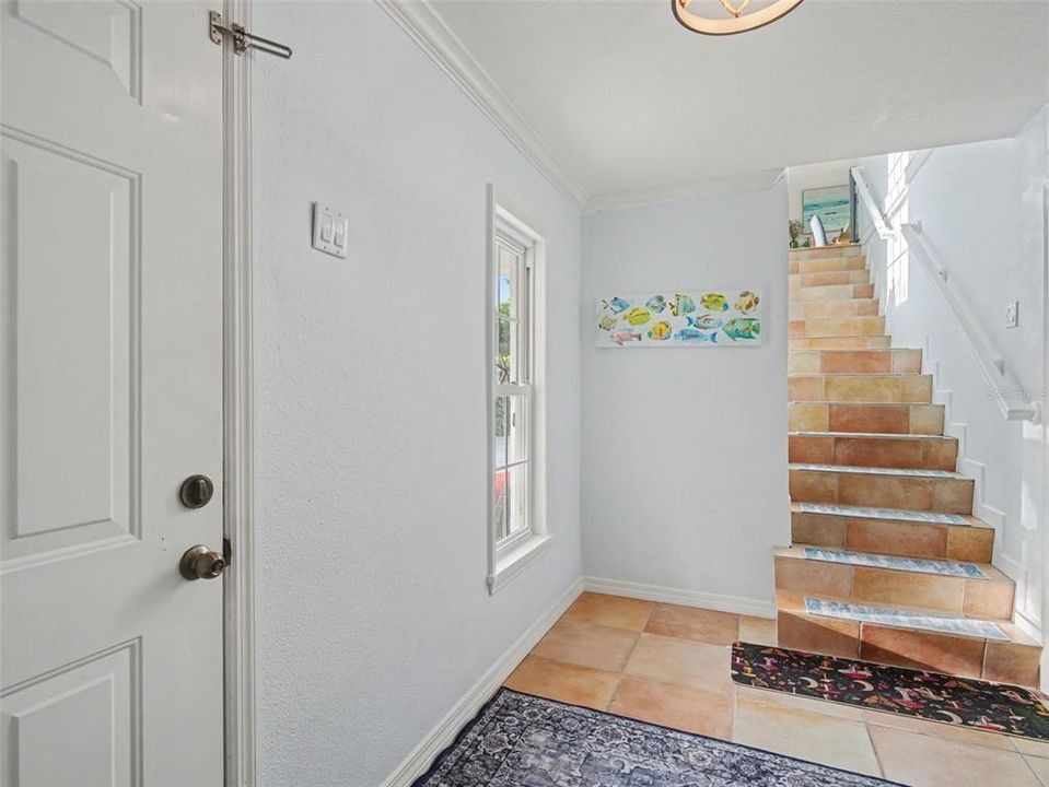 En Venta: $2,790,000 (4 camas, 3 baños, 2368 Pies cuadrados)