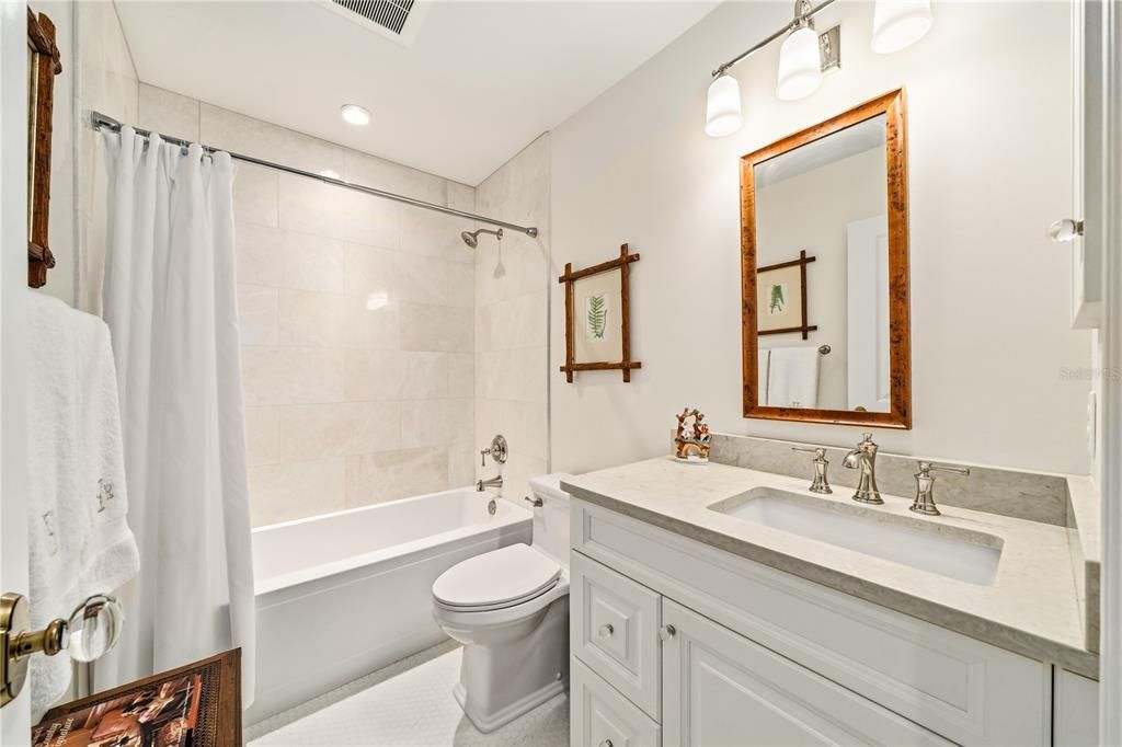 На продажу: $1,100,000 (2 спален, 2 ванн, 2078 Квадратных фут)