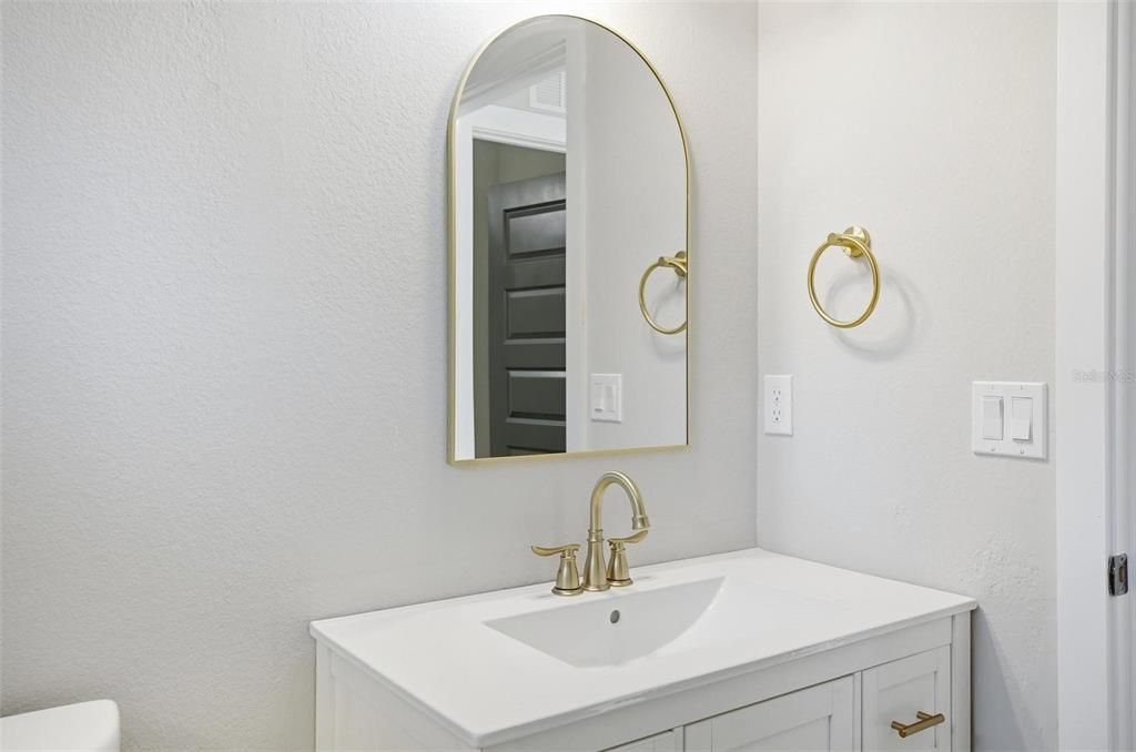 En Venta: $329,900 (3 camas, 2 baños, 1576 Pies cuadrados)