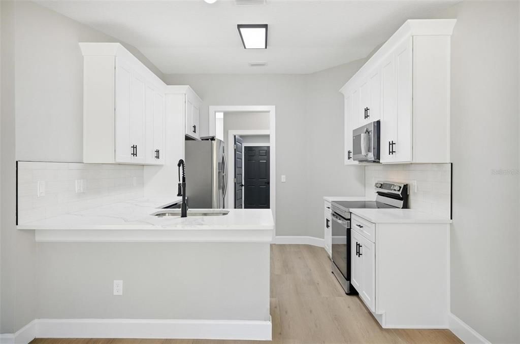 En Venta: $329,900 (3 camas, 2 baños, 1576 Pies cuadrados)