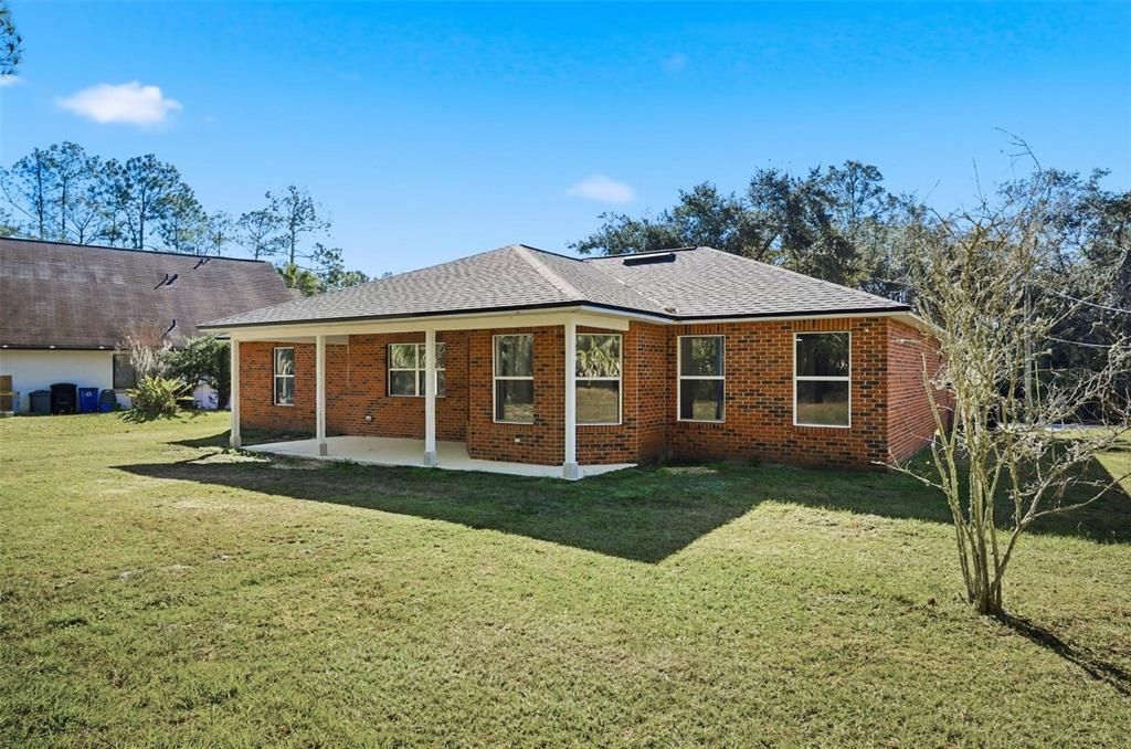 En Venta: $329,900 (3 camas, 2 baños, 1576 Pies cuadrados)