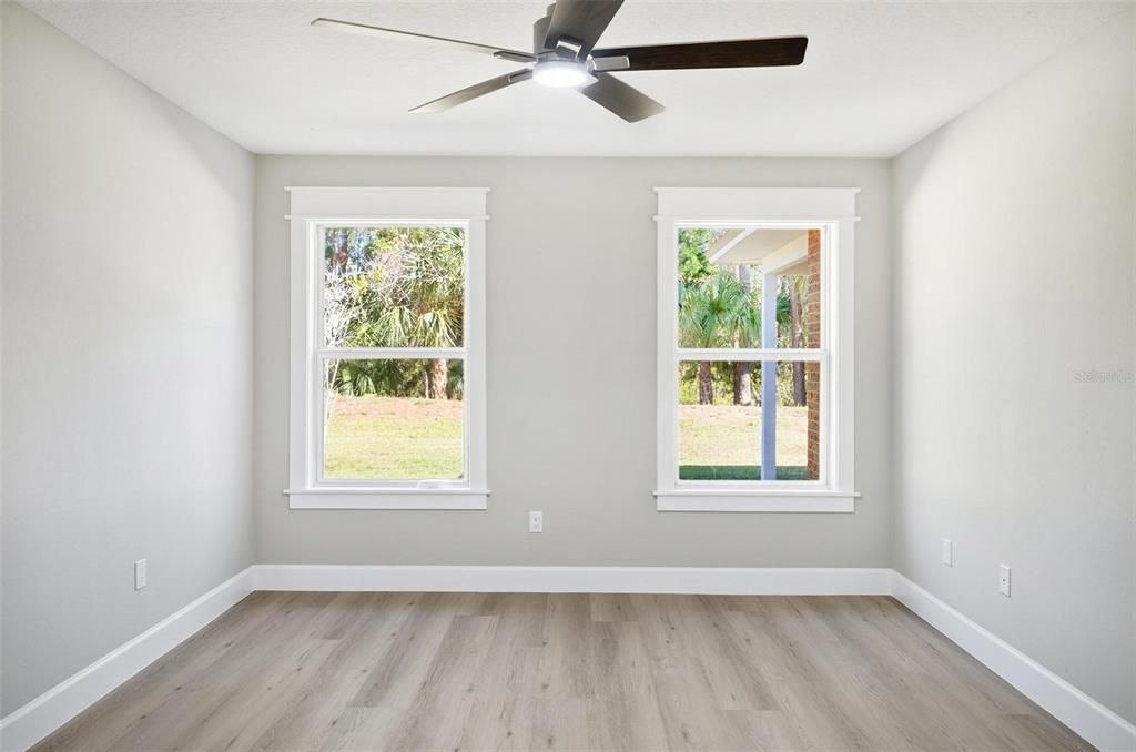 En Venta: $329,900 (3 camas, 2 baños, 1576 Pies cuadrados)