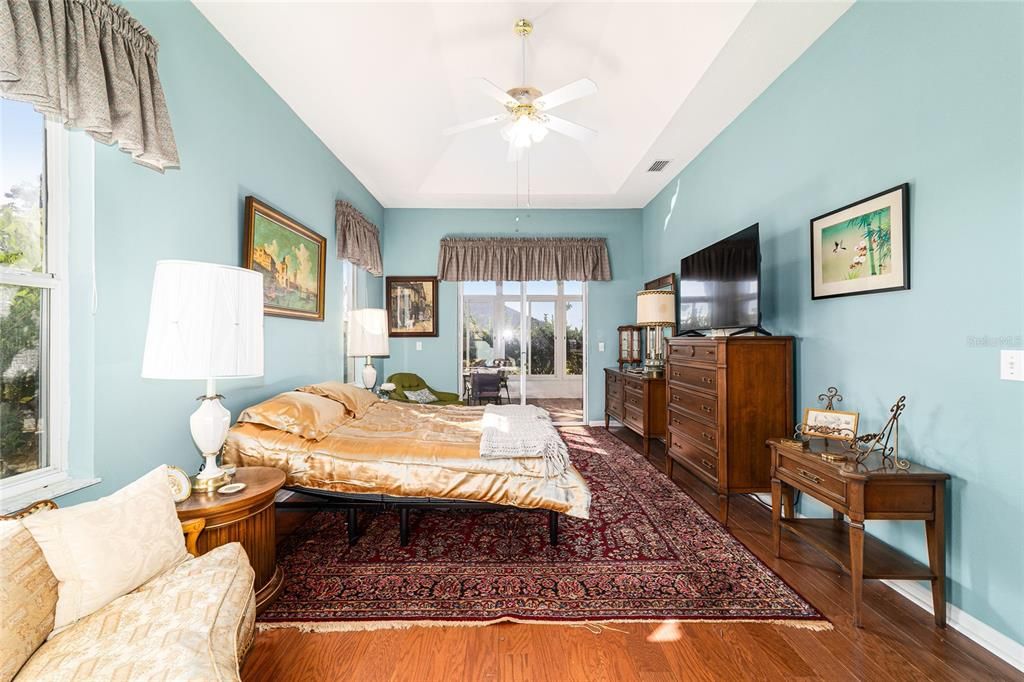 待售: $265,000 (3 贝兹, 2 浴室, 1837 平方英尺)