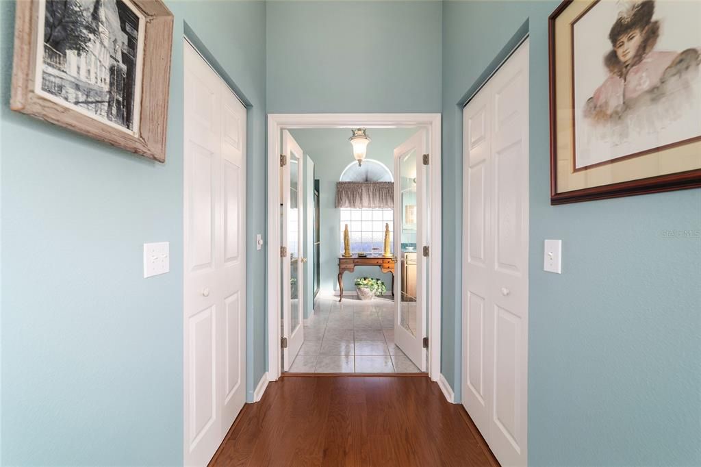 待售: $265,000 (3 贝兹, 2 浴室, 1837 平方英尺)