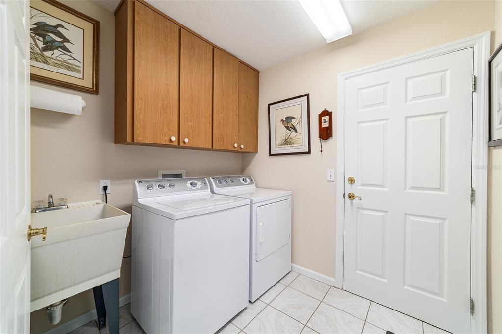 待售: $265,000 (3 贝兹, 2 浴室, 1837 平方英尺)