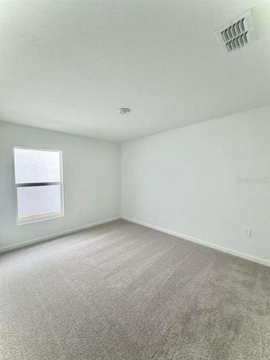 В аренду: $1,700 (3 спален, 2 ванн, 1429 Квадратных фут)