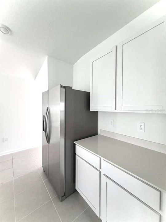 В аренду: $1,700 (3 спален, 2 ванн, 1429 Квадратных фут)