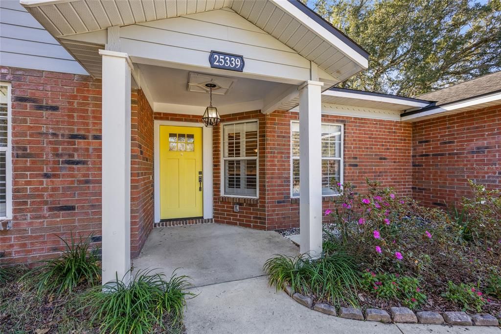 En Venta: $335,000 (3 camas, 2 baños, 1672 Pies cuadrados)