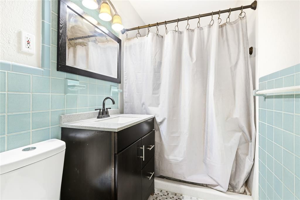 For Sale: $450,000 (3 beds, 2 baths, 1512 Square Feet)