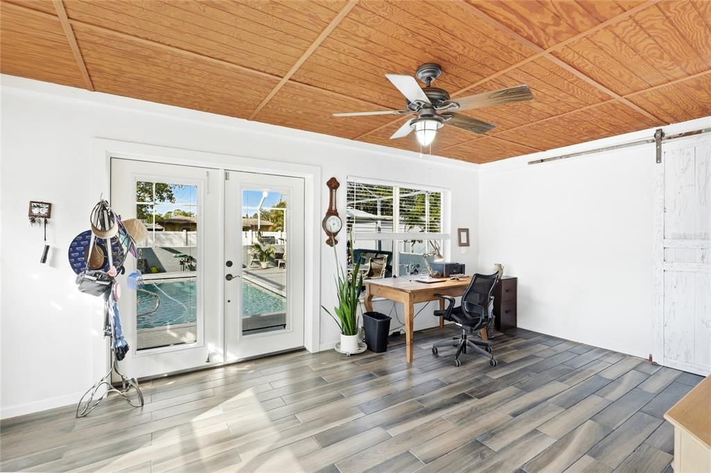 For Sale: $450,000 (3 beds, 2 baths, 1512 Square Feet)