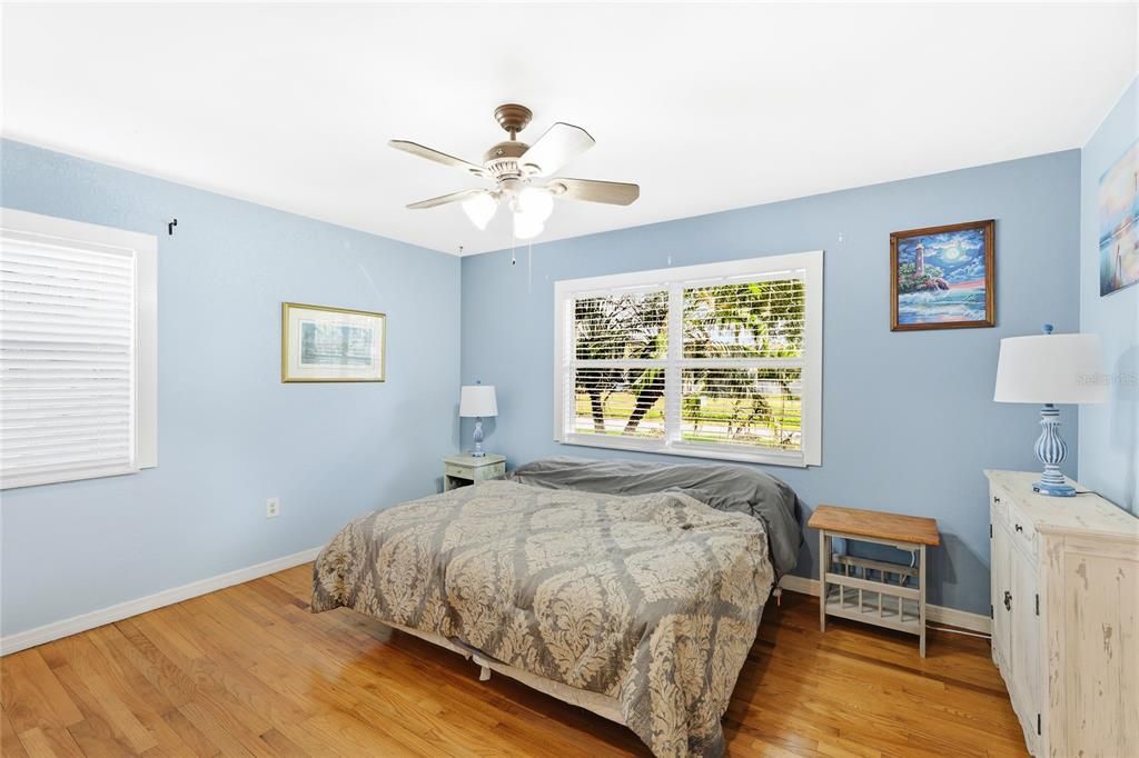 For Sale: $450,000 (3 beds, 2 baths, 1512 Square Feet)