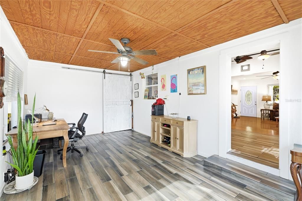 For Sale: $450,000 (3 beds, 2 baths, 1512 Square Feet)