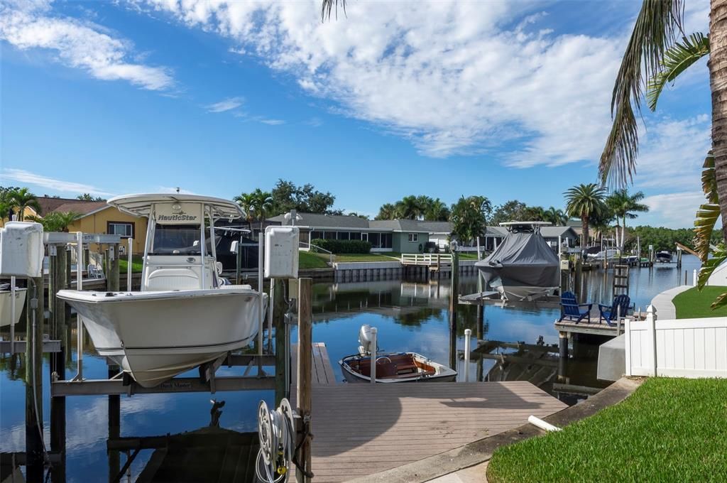 En Venta: $975,000 (3 camas, 2 baños, 1656 Pies cuadrados)