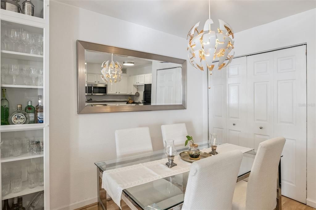 En Renta: $1,600 (2 camas, 1 baños, 867 Pies cuadrados)