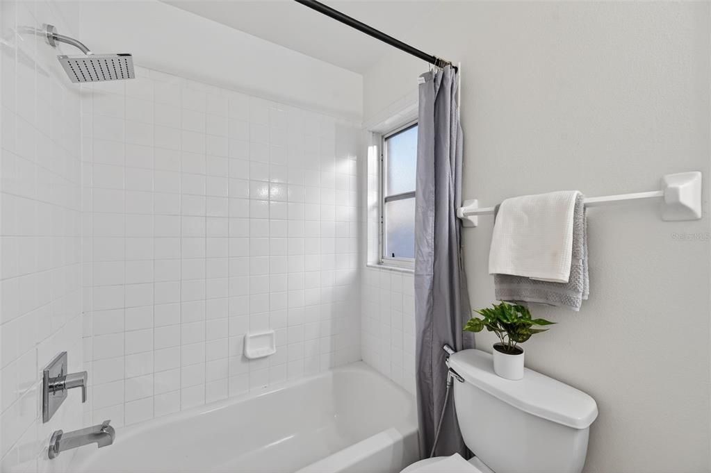 待售: $274,900 (3 贝兹, 2 浴室, 1367 平方英尺)