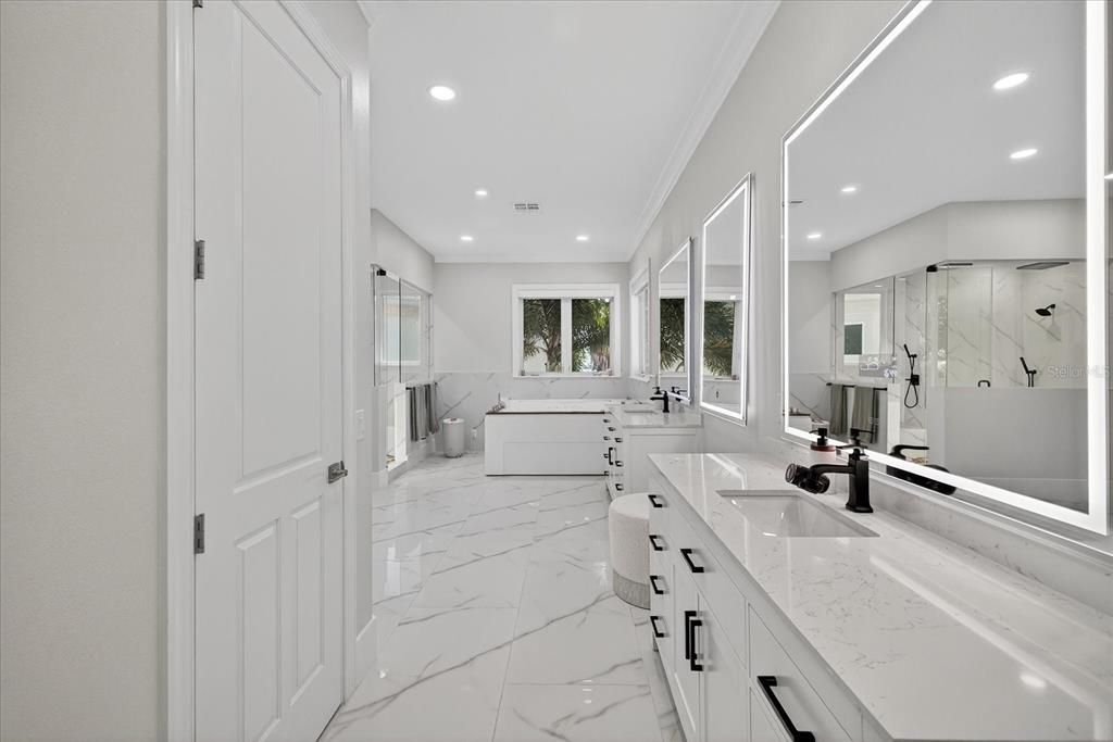 For Sale: $3,950,000 (4 beds, 4 baths, 4440 Square Feet)