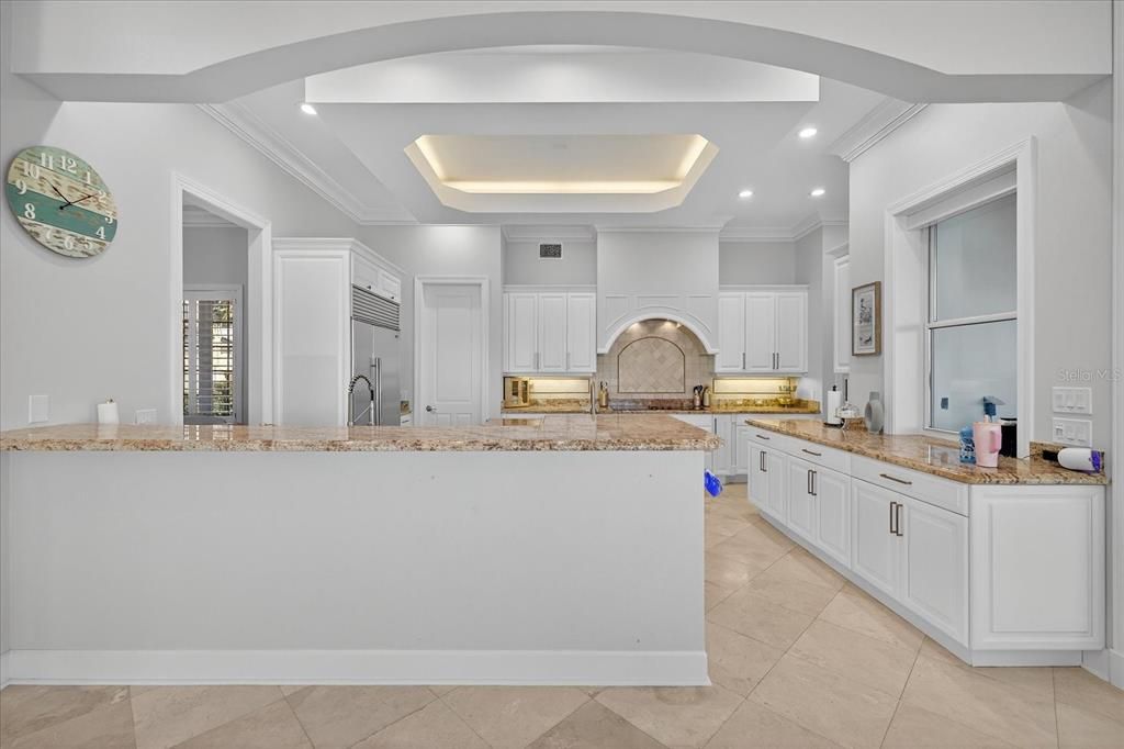 For Sale: $3,950,000 (4 beds, 4 baths, 4440 Square Feet)