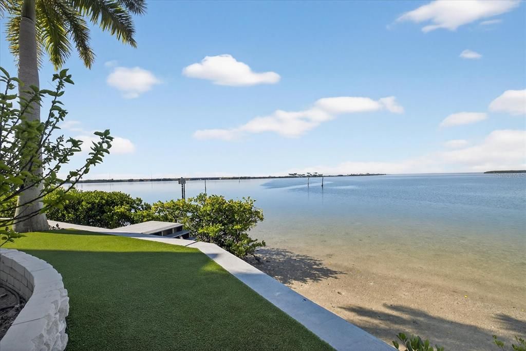 For Sale: $3,950,000 (4 beds, 4 baths, 4440 Square Feet)