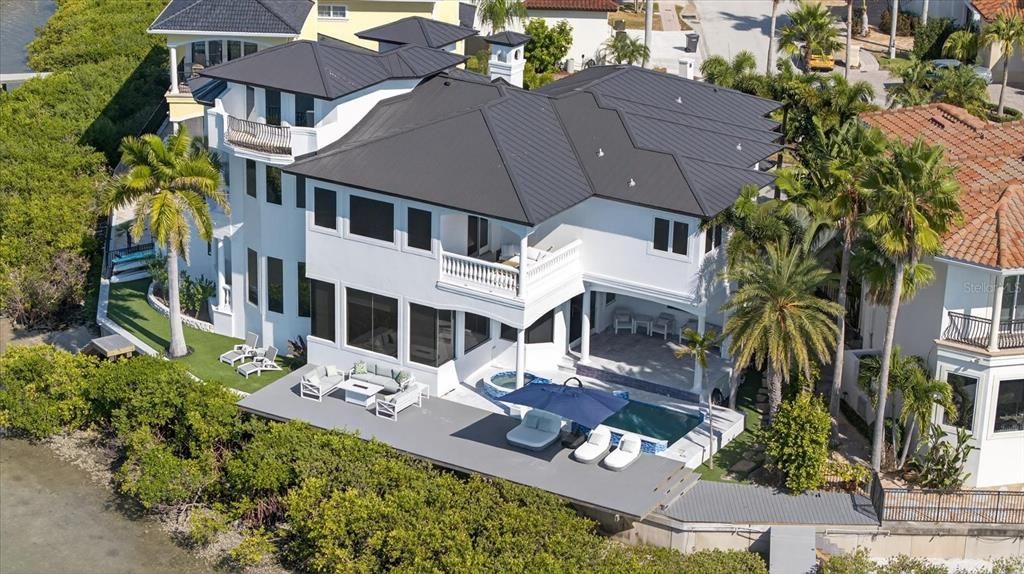For Sale: $3,950,000 (4 beds, 4 baths, 4440 Square Feet)