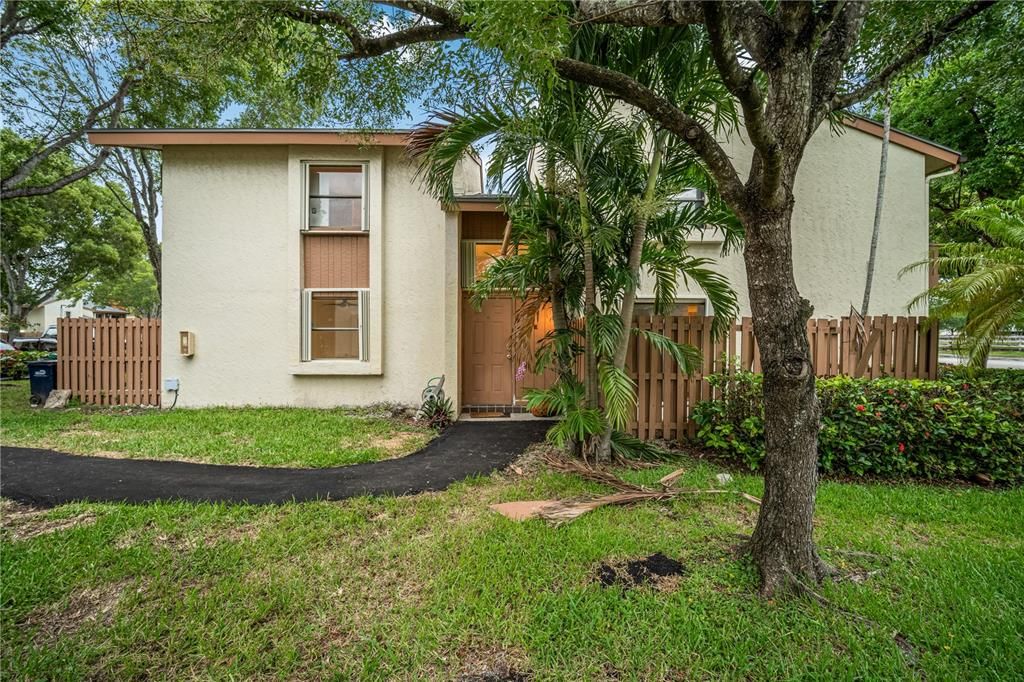 待售: $475,000 (3 贝兹, 2 浴室, 1465 平方英尺)