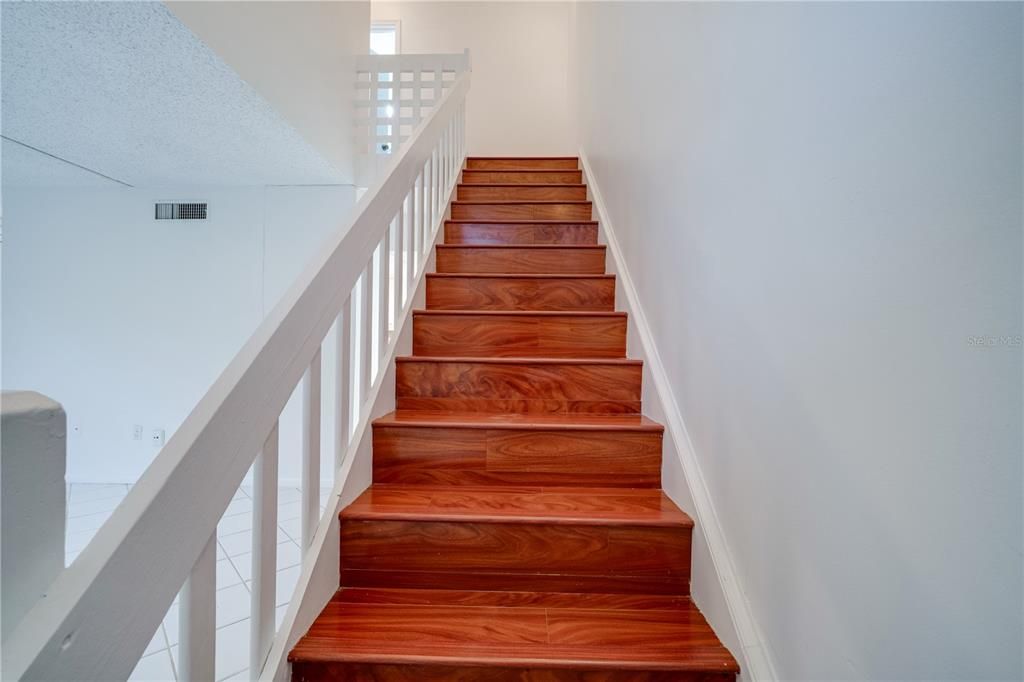 待售: $475,000 (3 贝兹, 2 浴室, 1465 平方英尺)