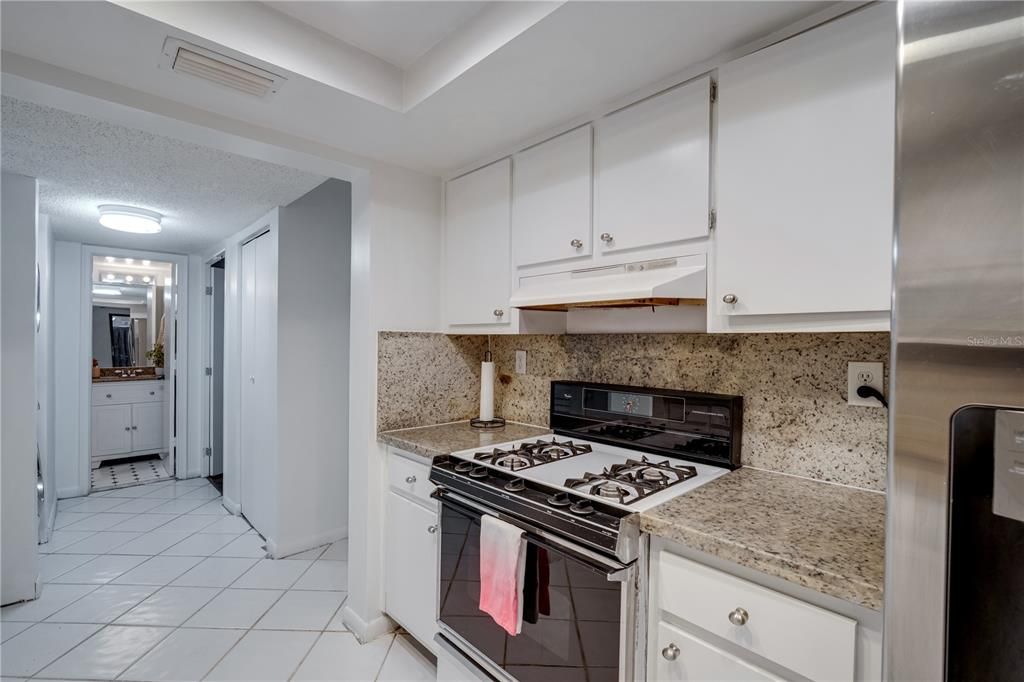 待售: $475,000 (3 贝兹, 2 浴室, 1465 平方英尺)