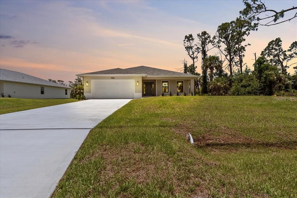 En Venta: $369,000 (3 camas, 2 baños, 1752 Pies cuadrados)