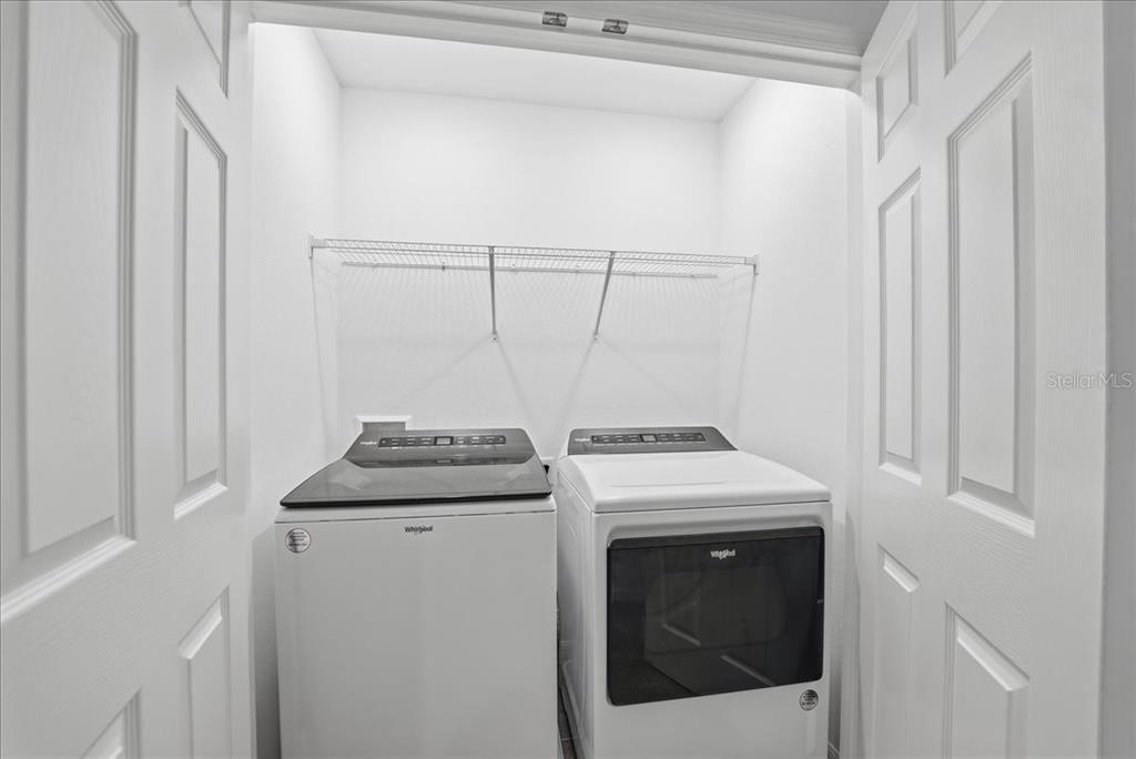 出租: $2,445 (3 贝兹, 2 浴室, 1447 平方英尺)